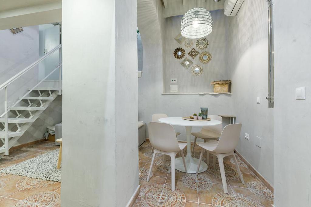 Molinillo Apartment 2 Bedrooms In Malaga Center Exterior photo